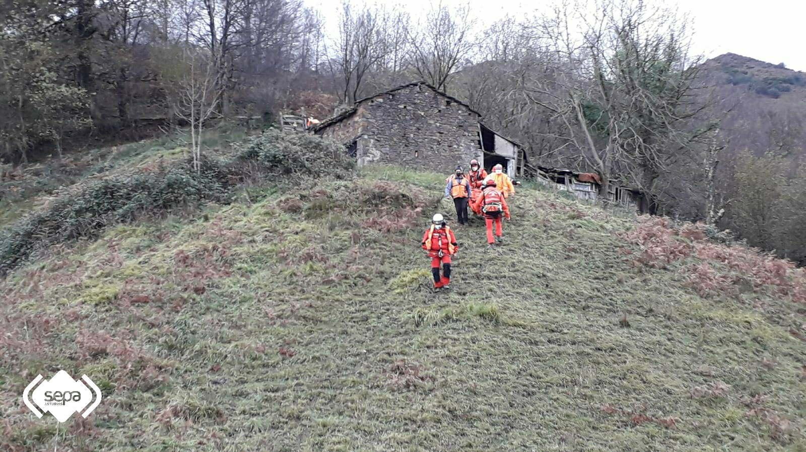 CAZADOR HERIDO EN MIERES